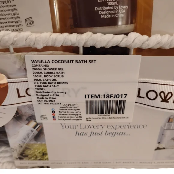 Love Bath & Body Gift Set - Brown and White - Picture 11 of 11